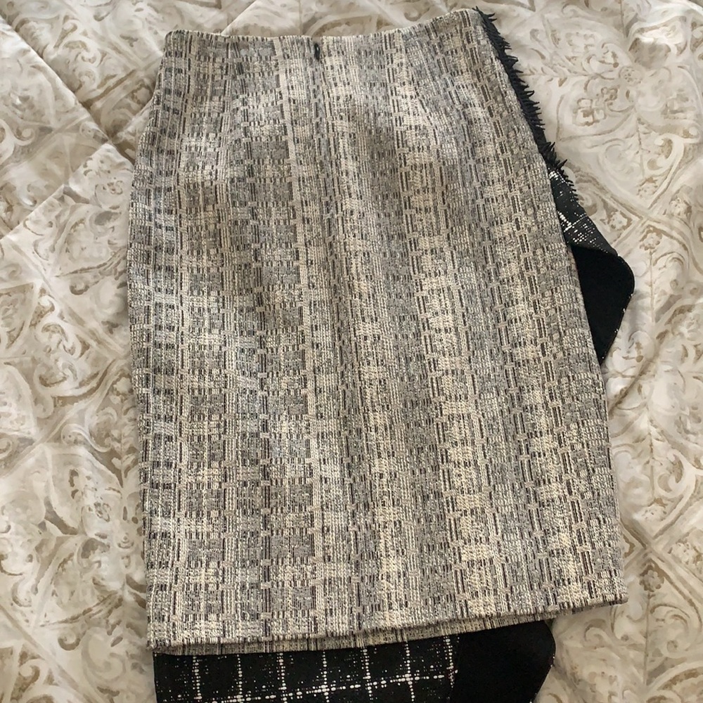 Gorgeous Jonathan Simkhai Skirt - Picture 4 of 10